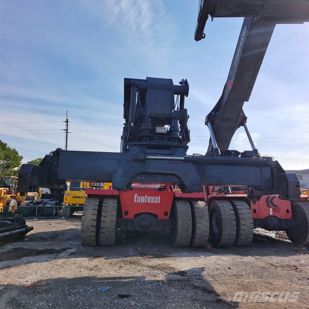 Fantuzzi CS 45 KM Konteineru pacēlāji