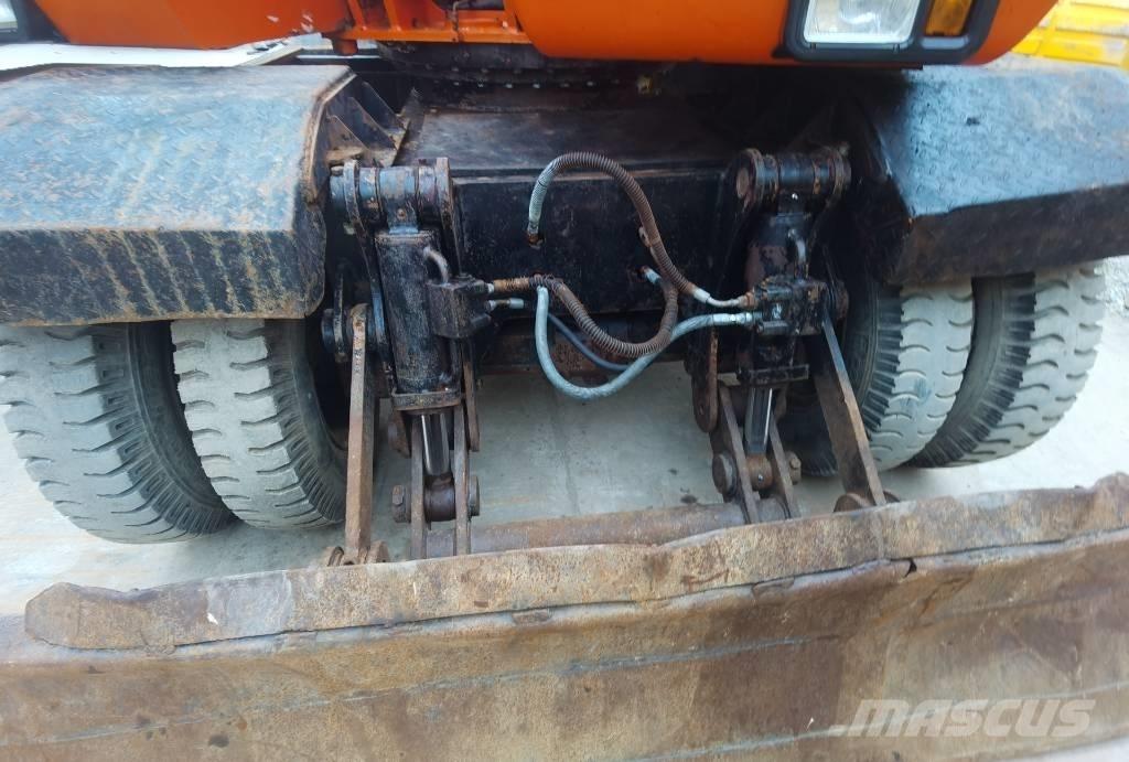 Doosan DH 150 W-7 Ekskavatori uz riteņiem