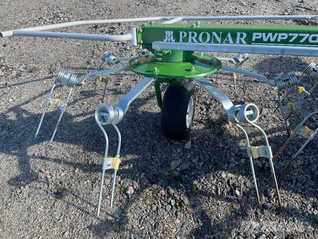 Pronar PWP770C Grābekļi un siena ārdītāji