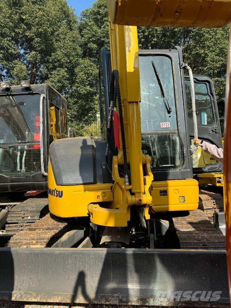 Komatsu PC 40 Kāpurķēžu ekskavatori