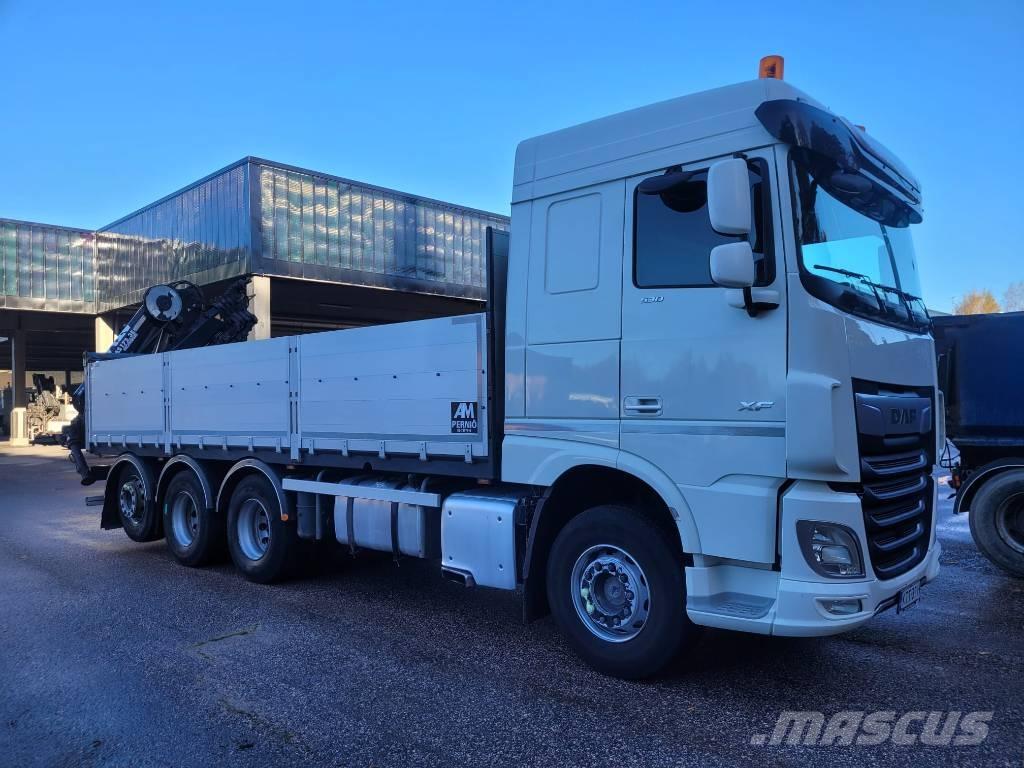 DAF XF 530 FAW Smagās mašīnas ar celtni