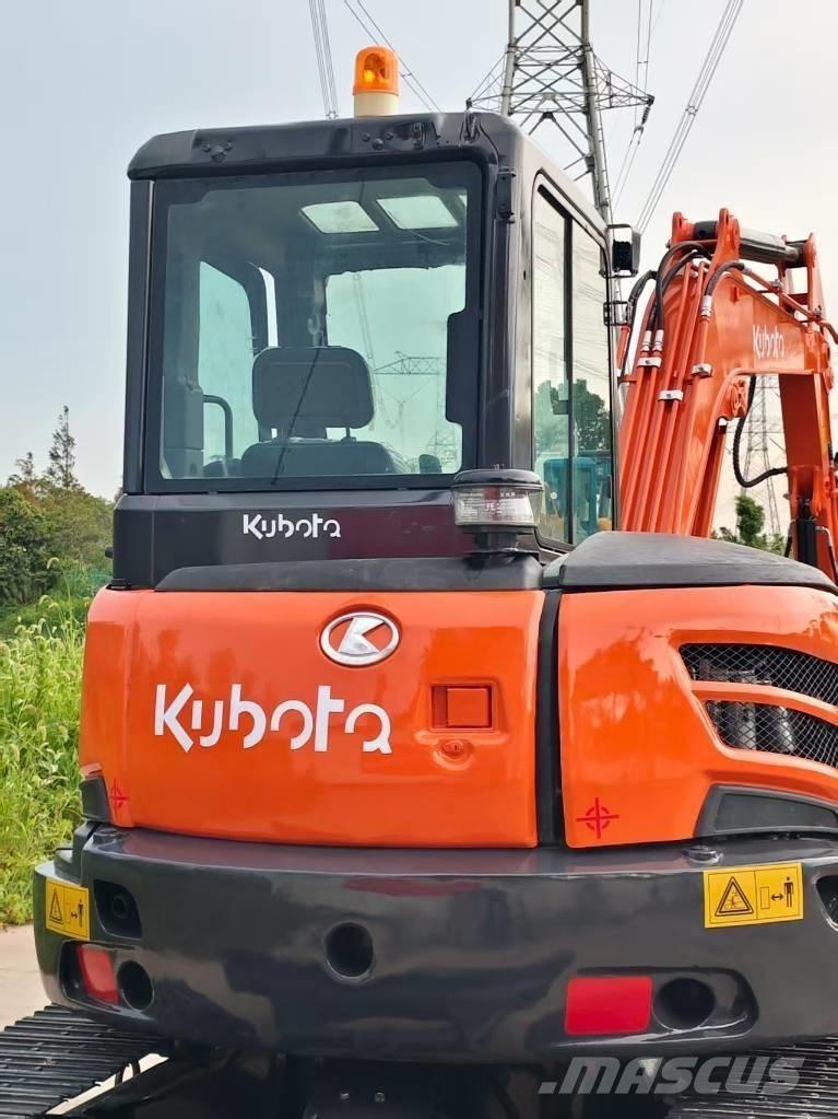 Kubota KX057-4 Mini ekskavatori < 7 t