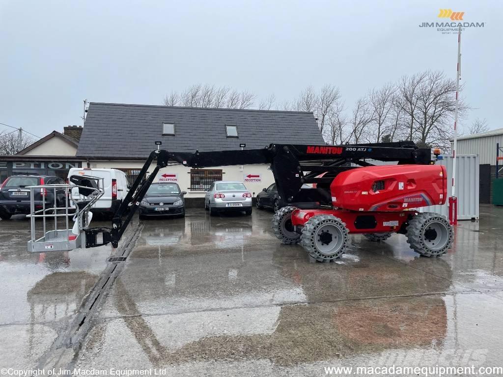 Manitou 200ATJE Strēles pacēlāji