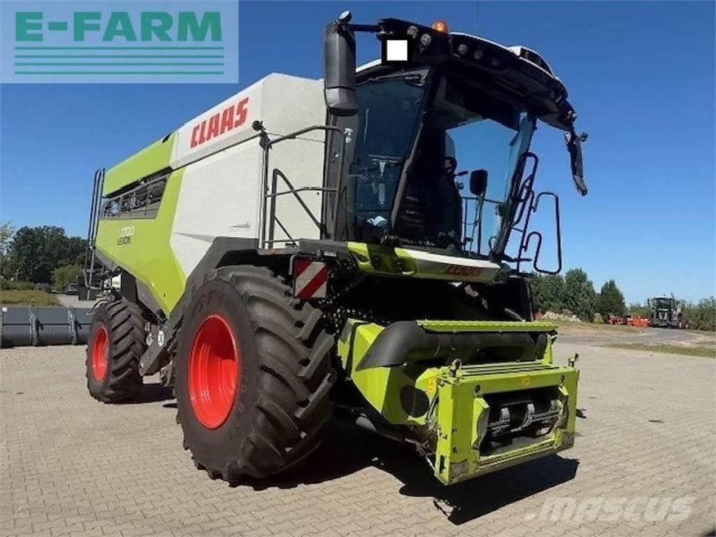 CLAAS lexion 7700 Ražas novākšanas kombaini