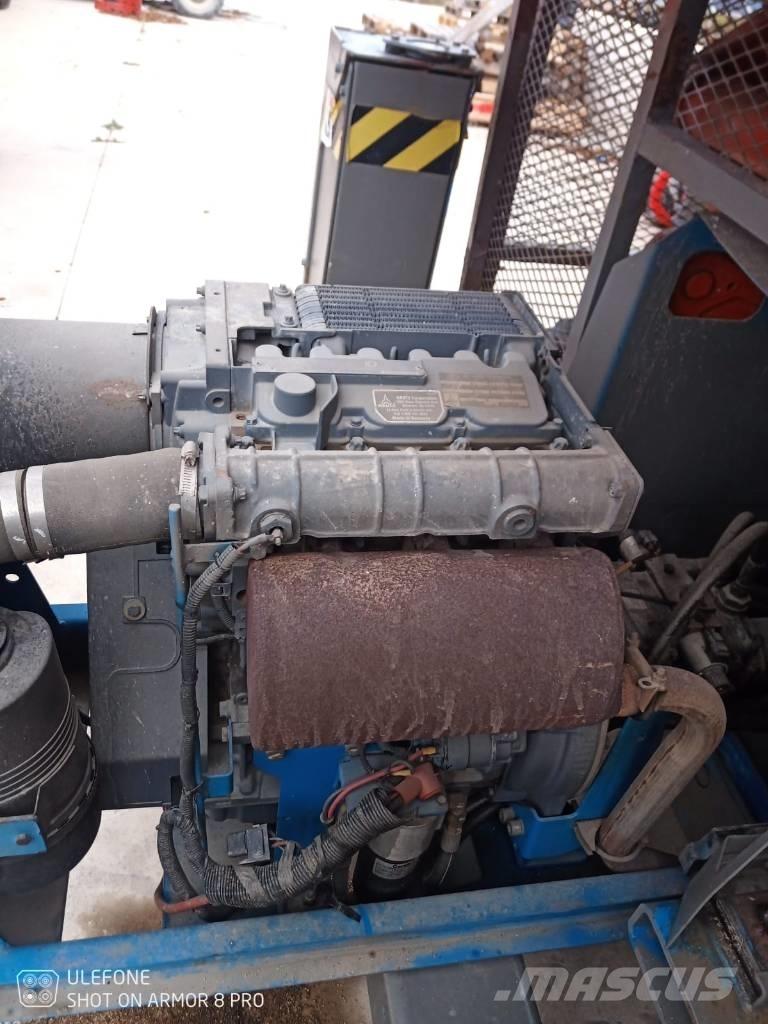 Genie GS 4390 RT Šķerveida pacēlāji