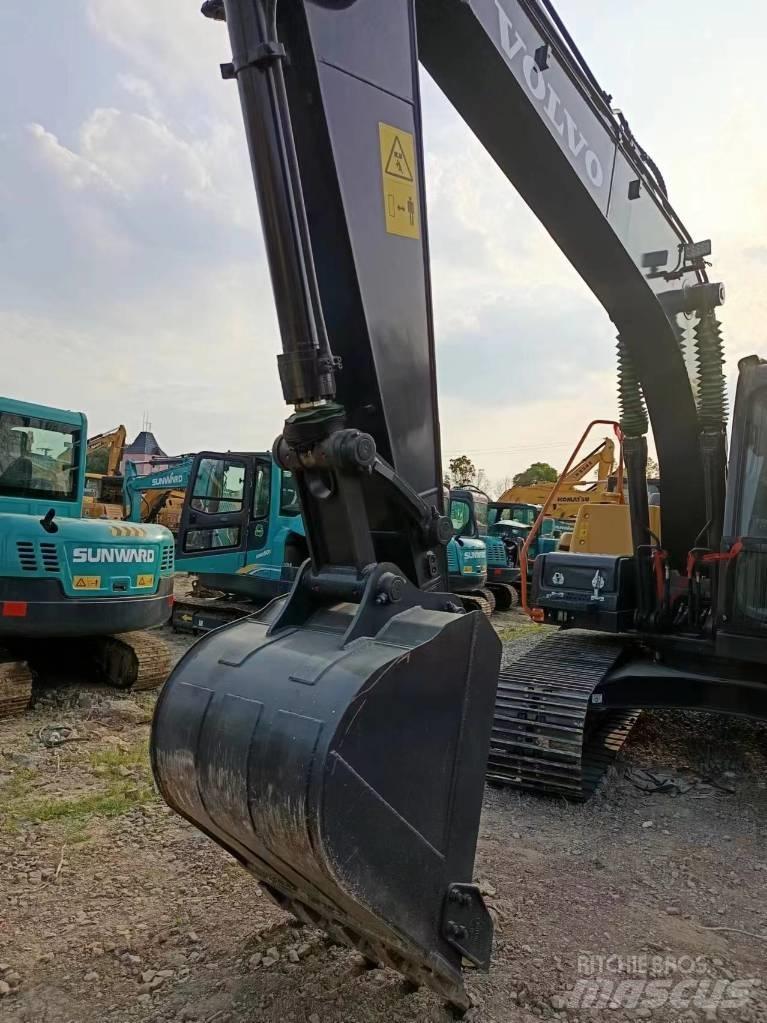 Volvo EC 140 Kāpurķēžu ekskavatori
