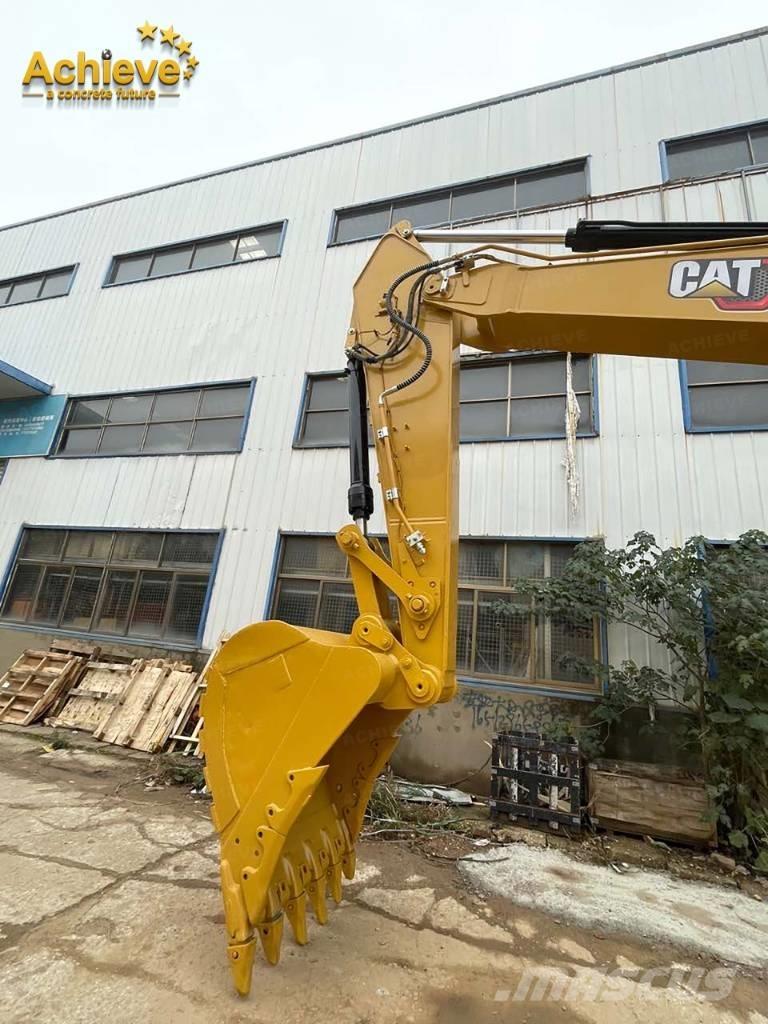 CAT 326 Kāpurķēžu ekskavatori