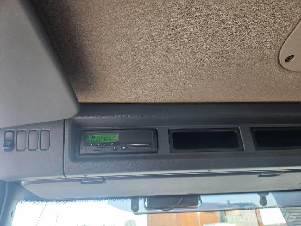 Scania P380 6x2*4 Treileri ar āķi