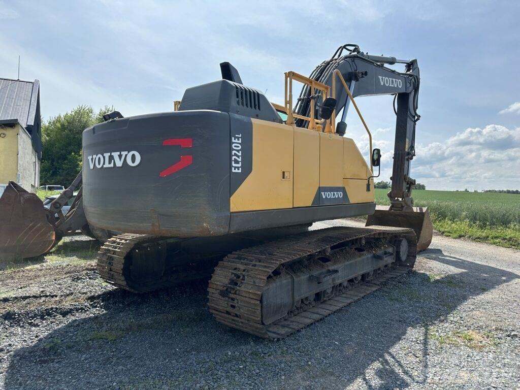 Volvo EC220EL Kāpurķēžu ekskavatori
