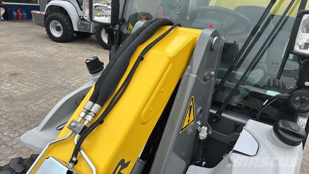 Kramer 5040 Iekrāvēji uz riteņiem