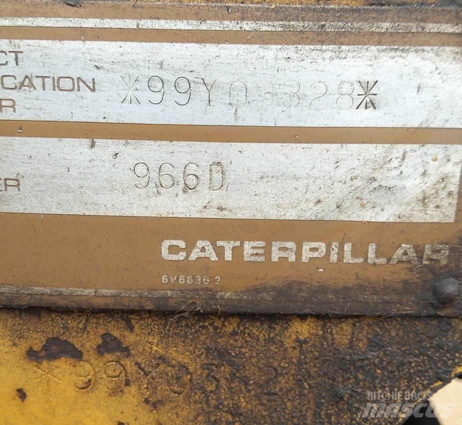 CAT 966 D Iekrāvēji uz riteņiem
