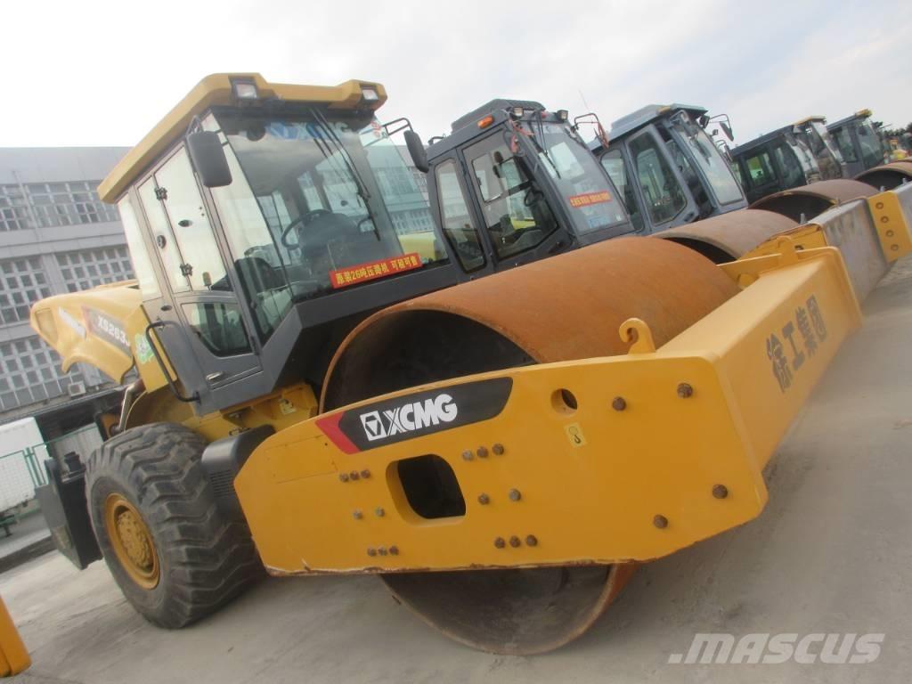 XCMG XS 263 J Vienvalča grunts veltņi