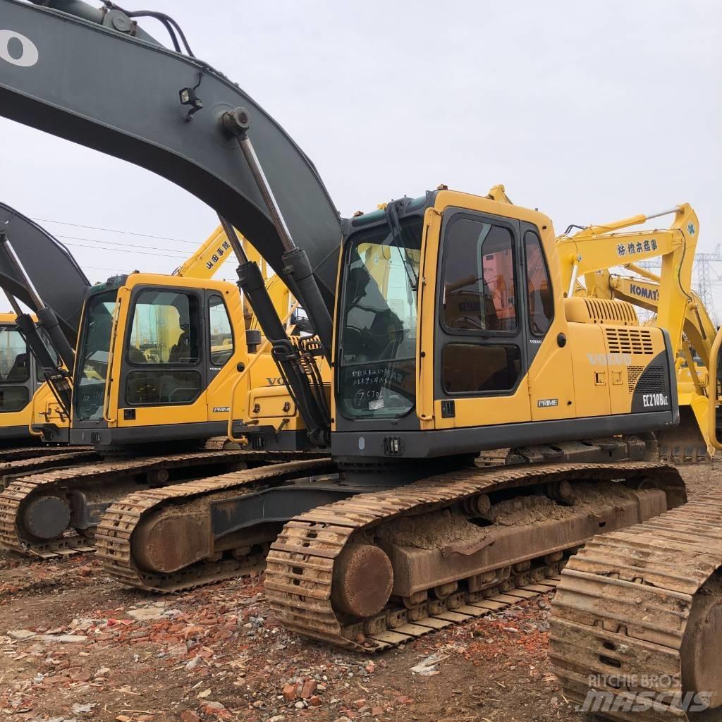 Volvo EC210B Kāpurķēžu ekskavatori