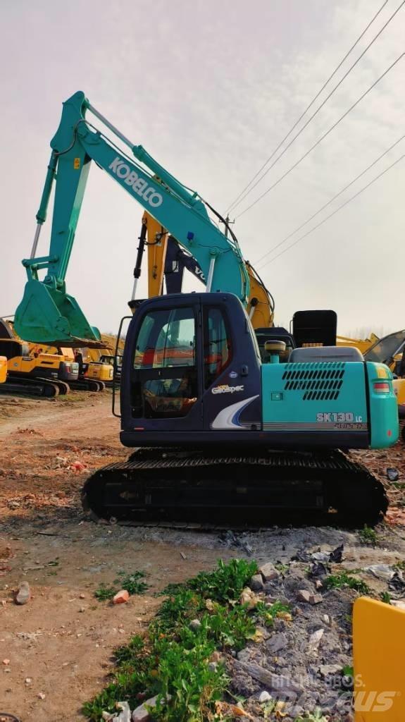 Kobelco SK 130 Kāpurķēžu ekskavatori