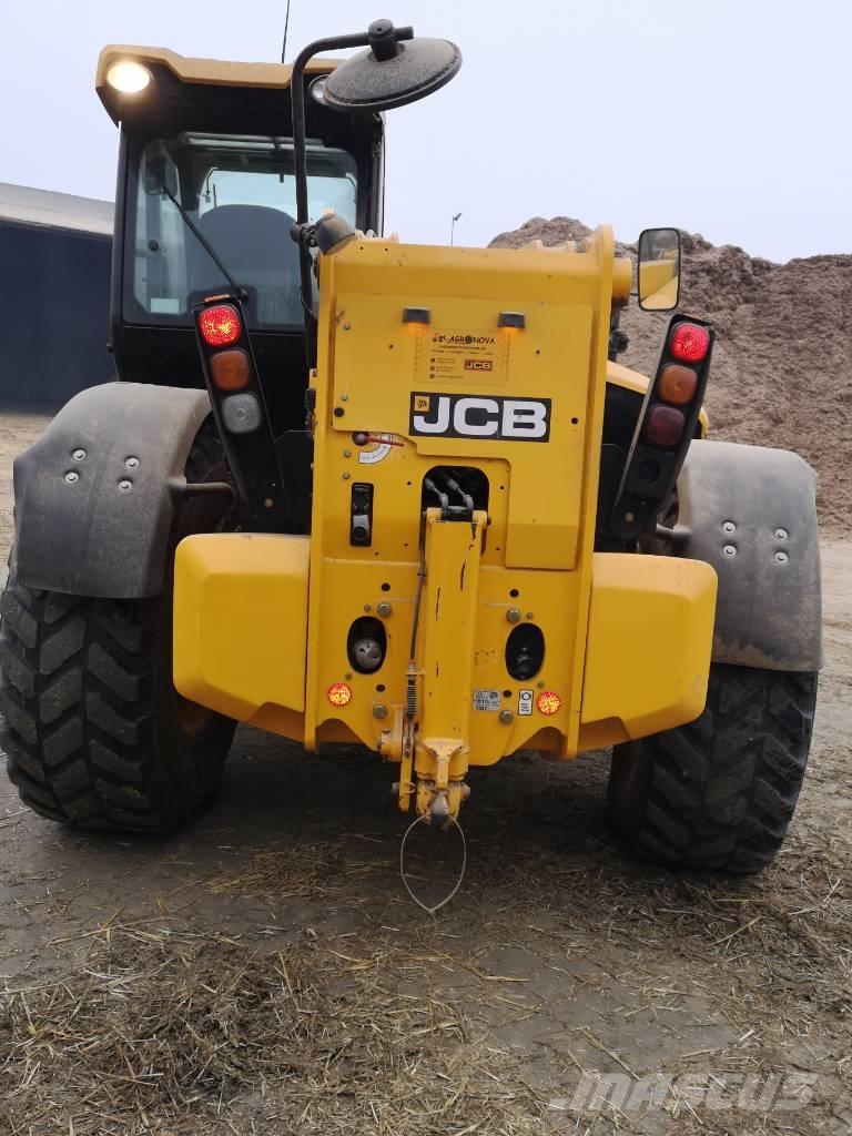 JCB 560-80 Teleskopiskie manipulatori