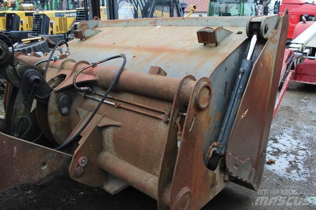 Volvo L 110 F Iekrāvēji uz riteņiem