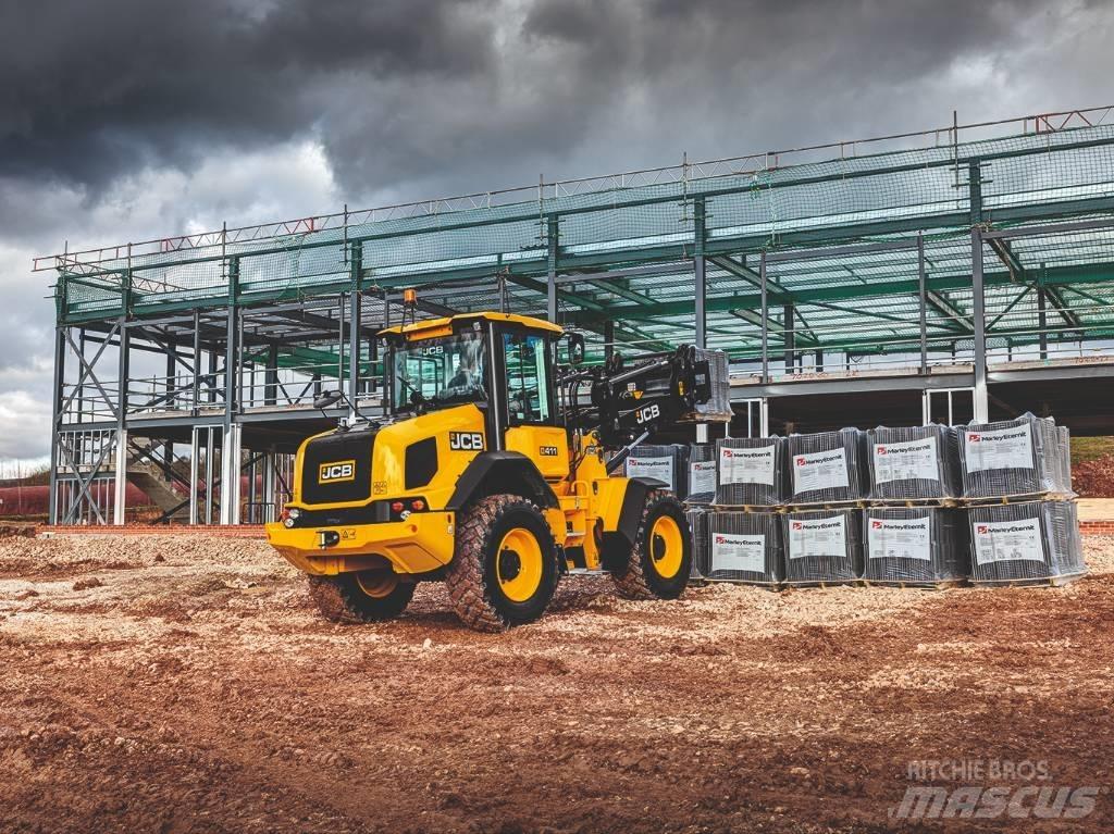 JCB 411 Iekrāvēji uz riteņiem