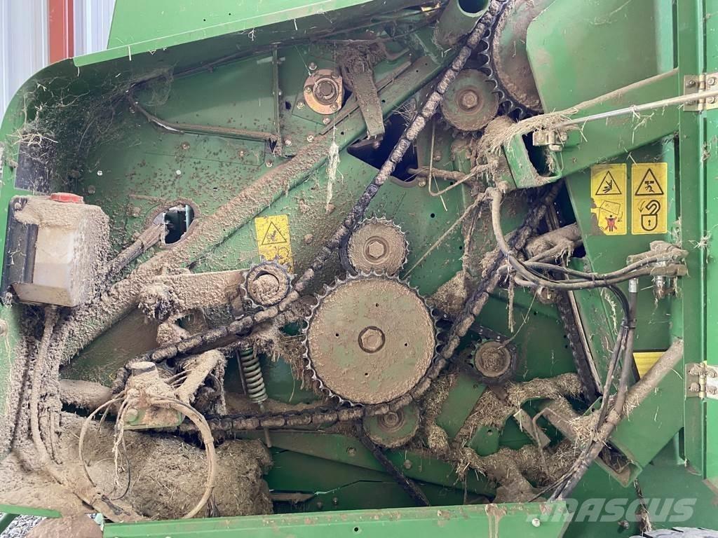 John Deere 568 Rituļu preses