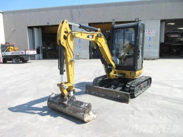CAT 302.7 D CR Mini ekskavatori < 7 t
