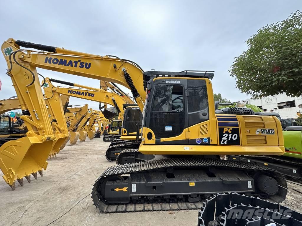 Komatsu PC 210 Kāpurķēžu ekskavatori