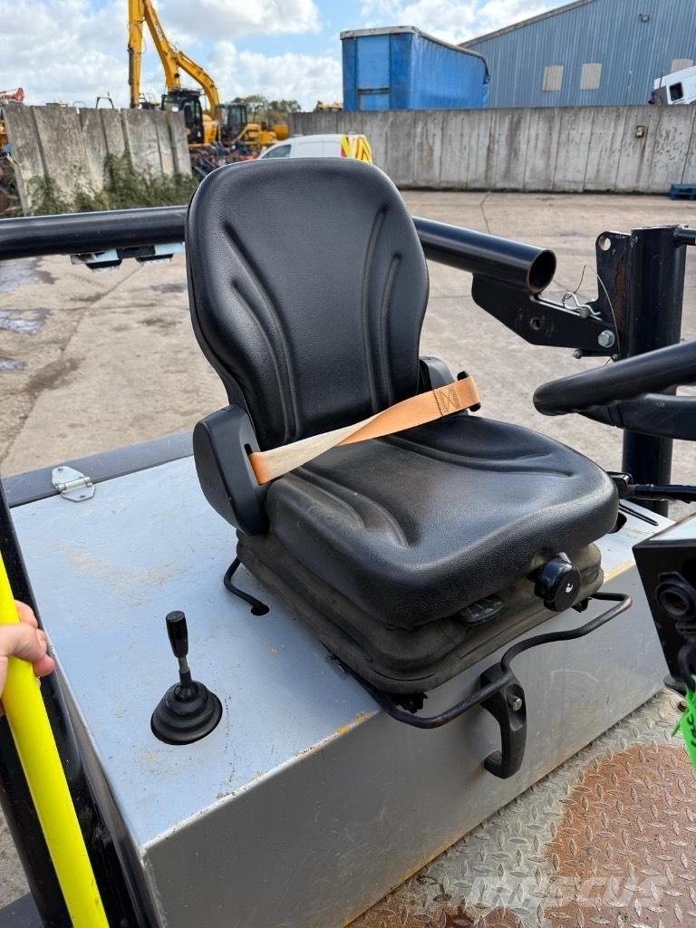 Mecalac TA 3 H Mini pašizgāzēji