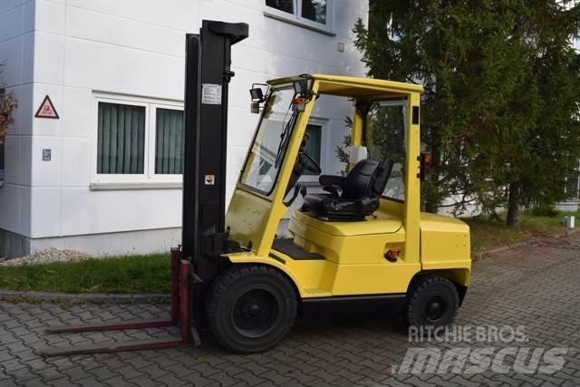 Hyster H 3.00 XM Tehnika ar dīzeļa dzinēju