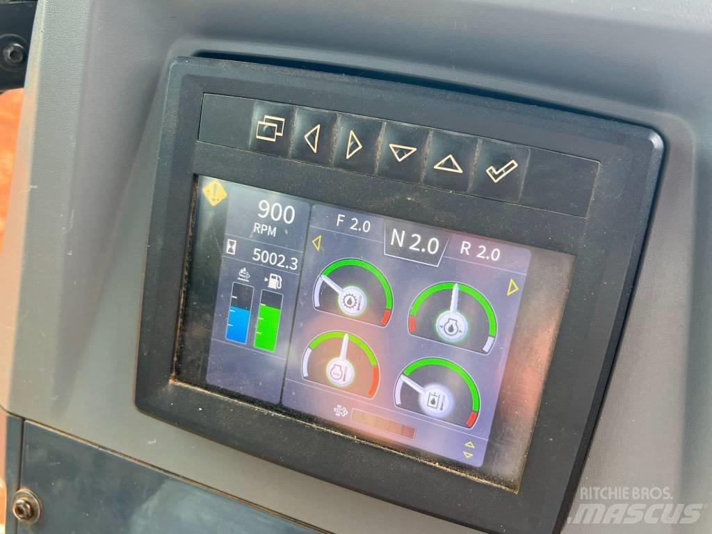 John Deere 750L LGP Kāpurķēžu buldozeri