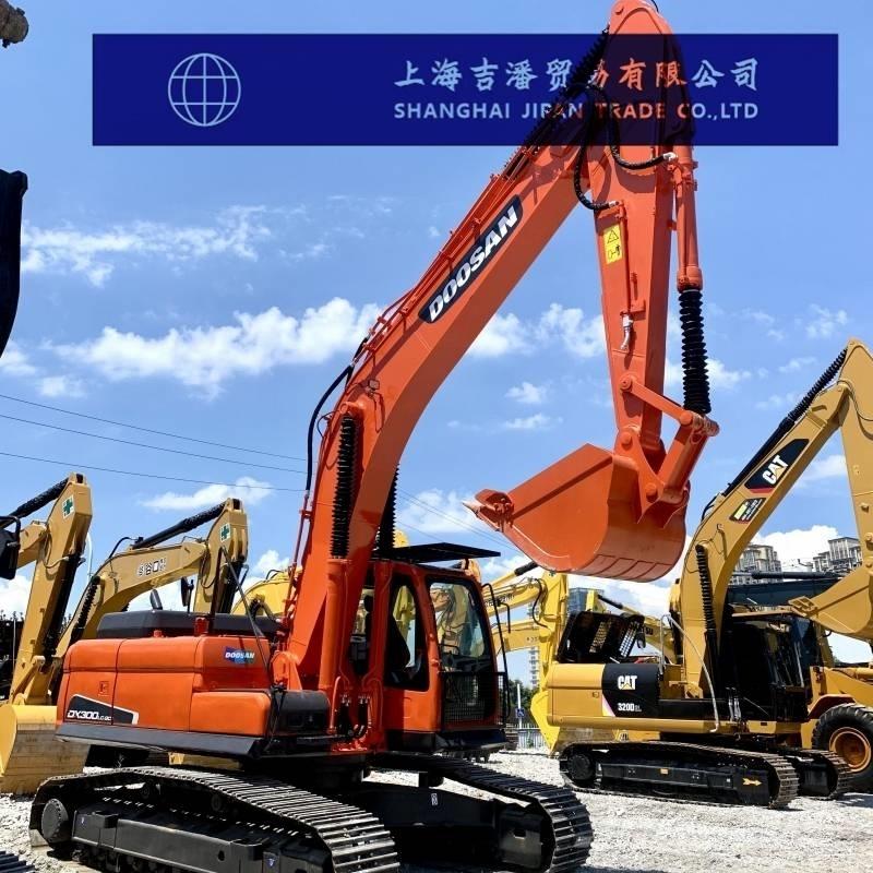Doosan DX 300 Kāpurķēžu ekskavatori
