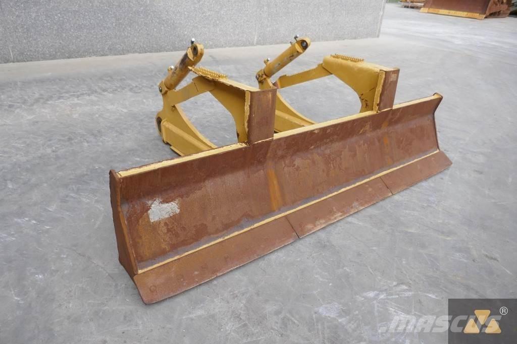 CAT Skidder blade Naži