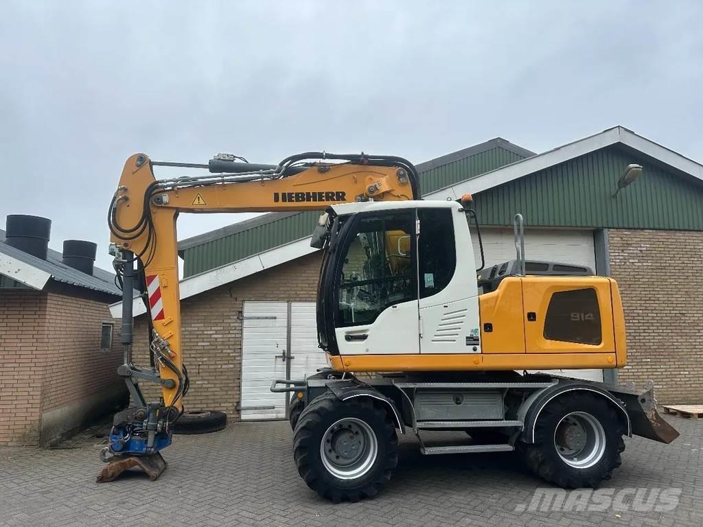 Liebherr A914 Ekskavatori uz riteņiem
