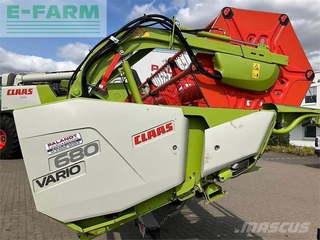 CLAAS trion 650 Ražas novākšanas kombaini