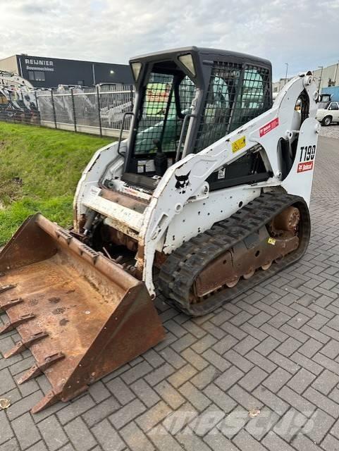 Bobcat T 190 Lietoti riteņu kompaktiekrāvēji