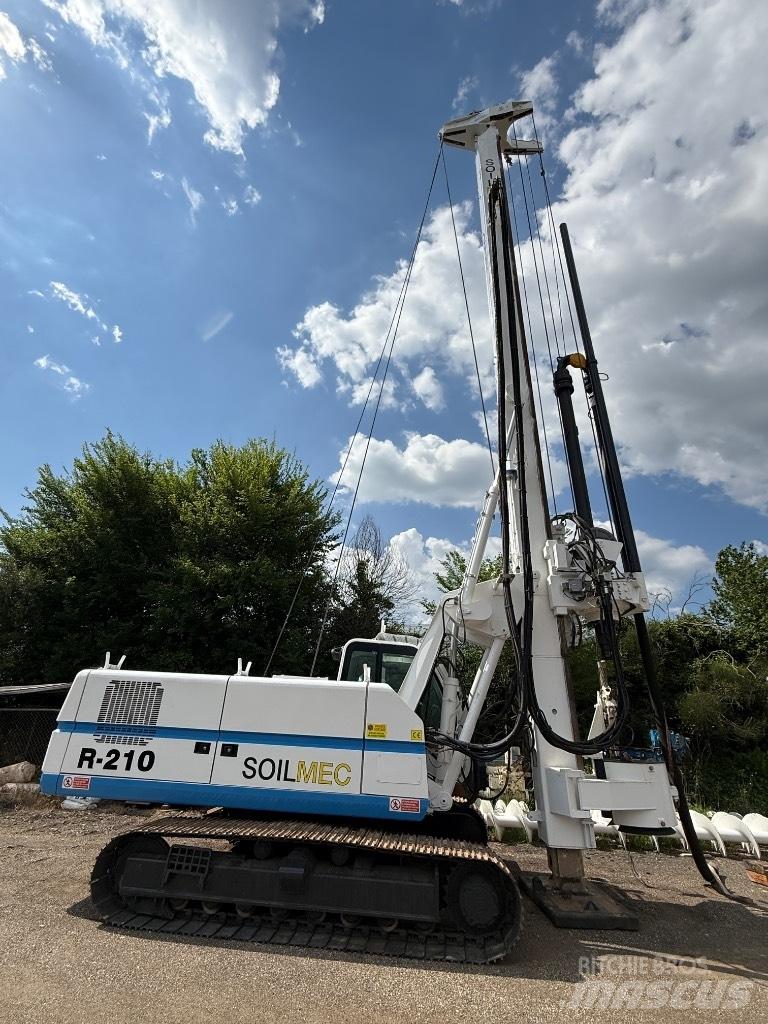 Soilmec R 210 Urbjtorņi