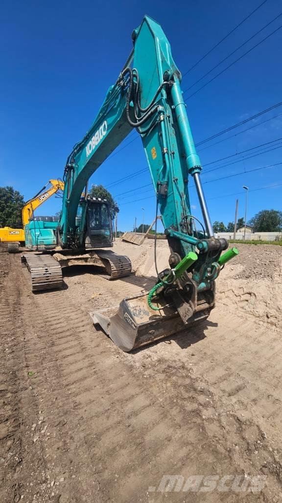 Kobelco SK 210 LC Kāpurķēžu ekskavatori