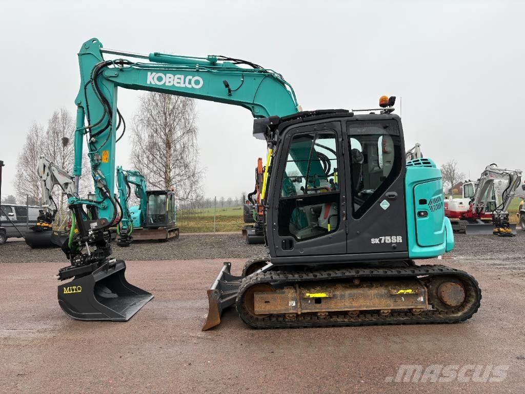 Kobelco SK75SR-7 Vidēja lieluma ekskavatori 7 t - 12 t