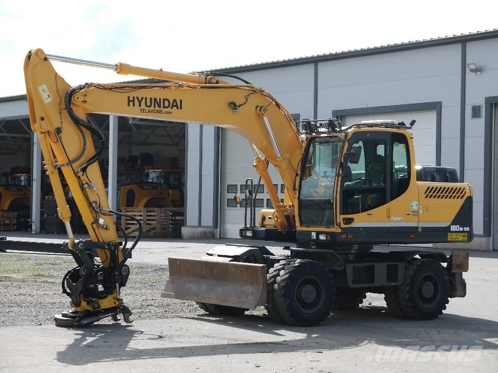 Hyundai R 180 W-9A Ekskavatori uz riteņiem