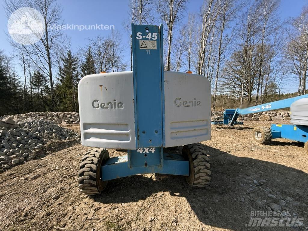 Genie S 45 Teleskopiskie pacēlāji