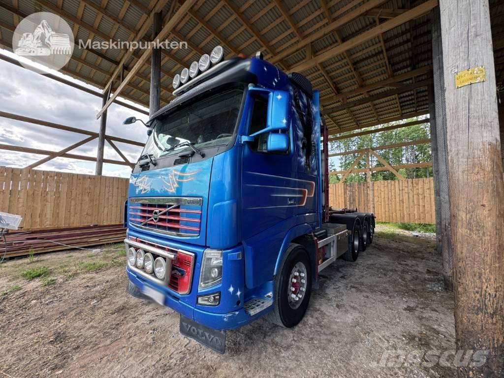 Volvo FH 16 550 Treileri ar āķi