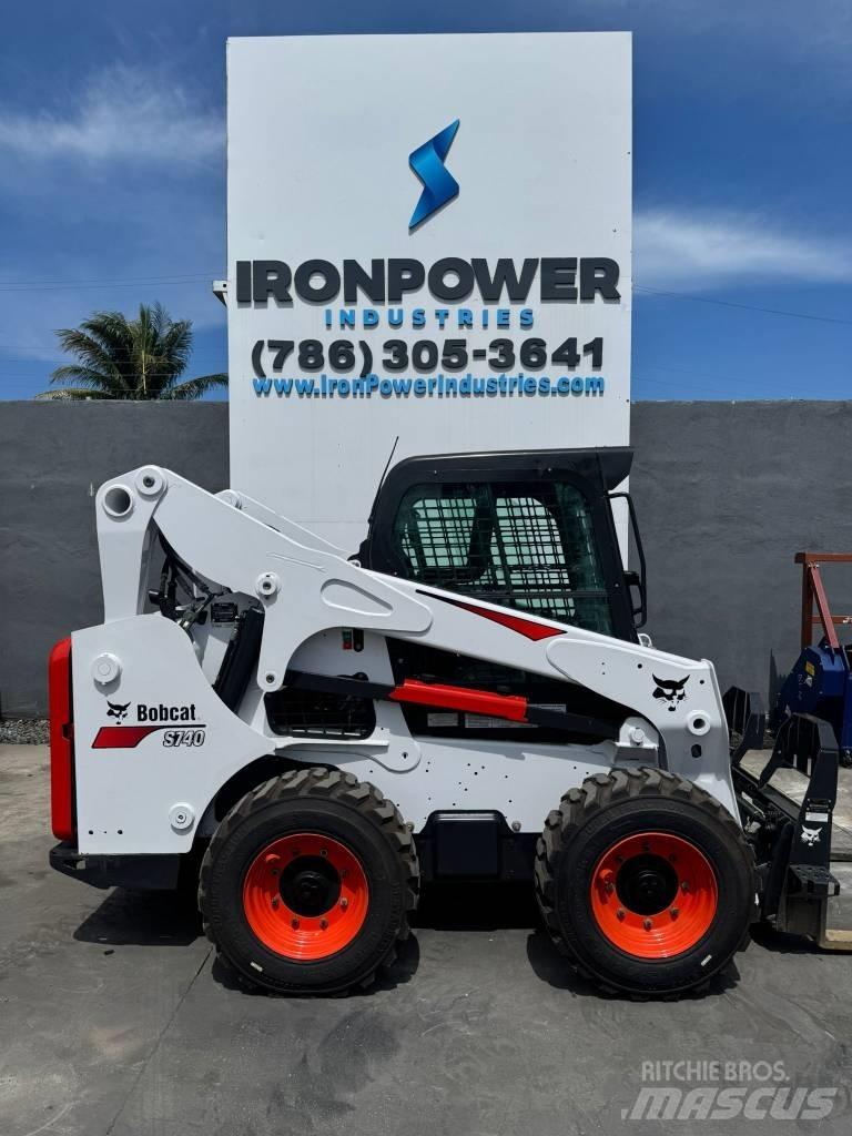 Bobcat S 740 Lietoti riteņu kompaktiekrāvēji