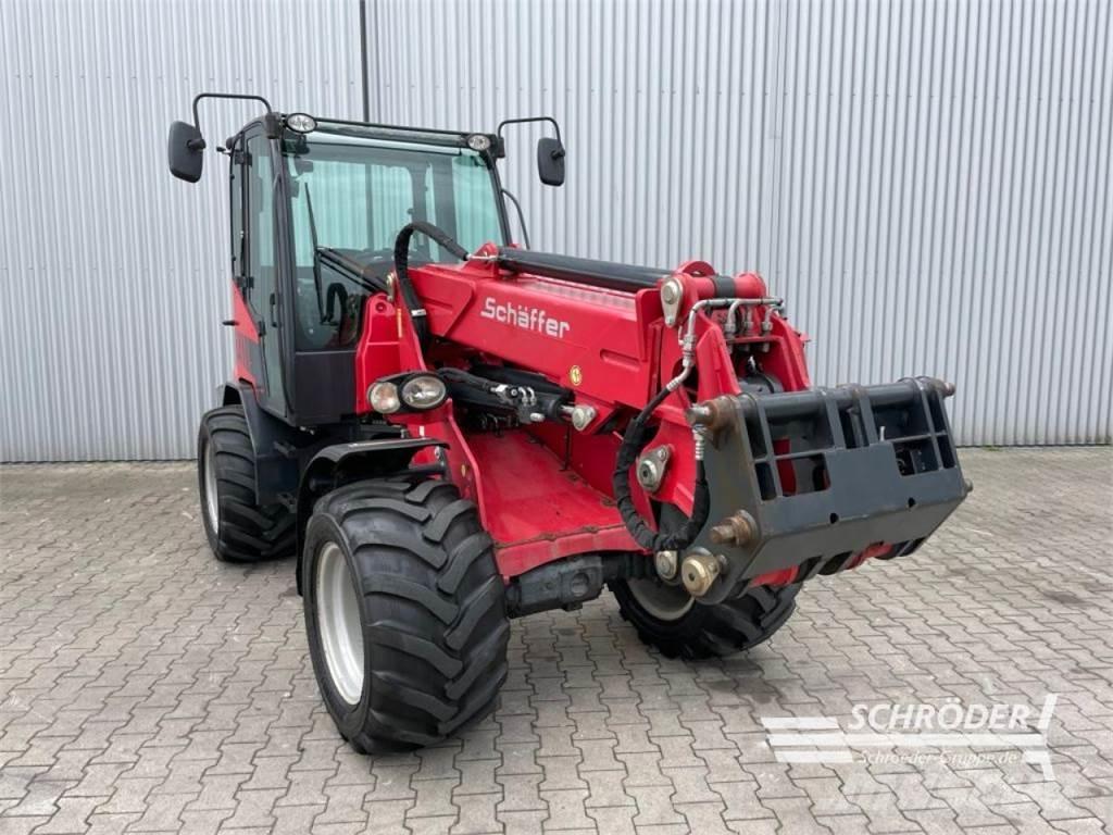 Schäffer 6680 T Iekrāvēji uz riteņiem