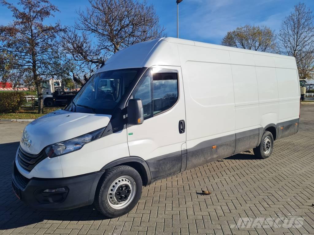 Iveco 35S16 Preču pārvadāšanas furgoni