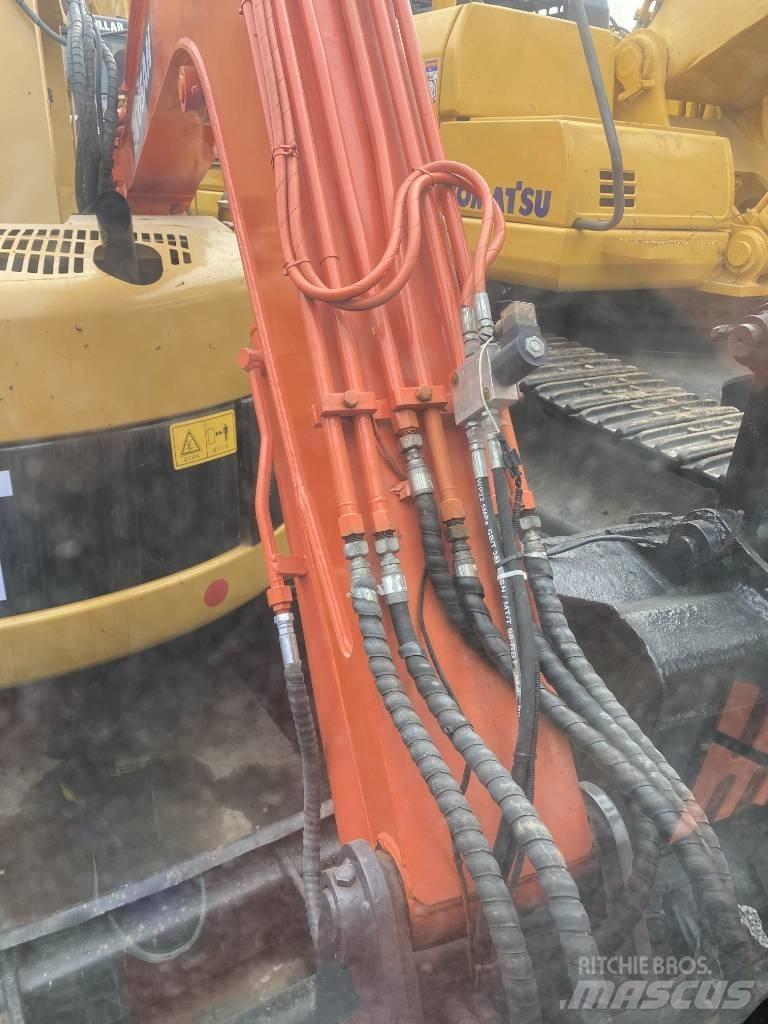 Doosan DX 60 Kāpurķēžu ekskavatori