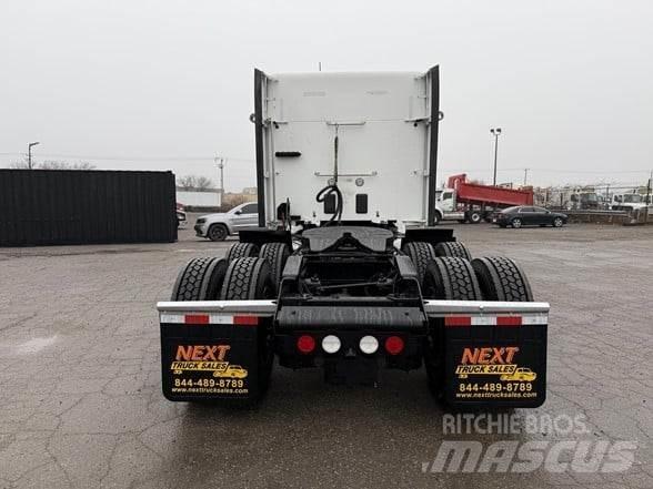 Kenworth T680 Vilcēji