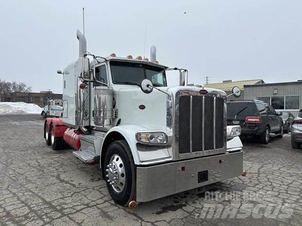 Peterbilt 389 Vilcēji