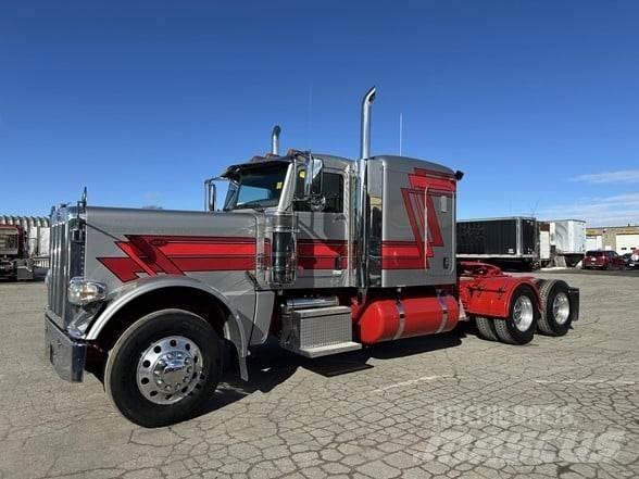 Peterbilt 389 Vilcēji