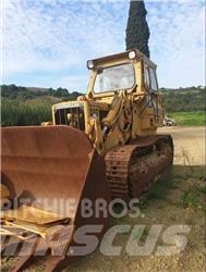 CAT 955 L Kāpurķēžu iekrāvēji
