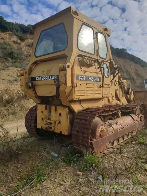 CAT 955 L Kāpurķēžu iekrāvēji