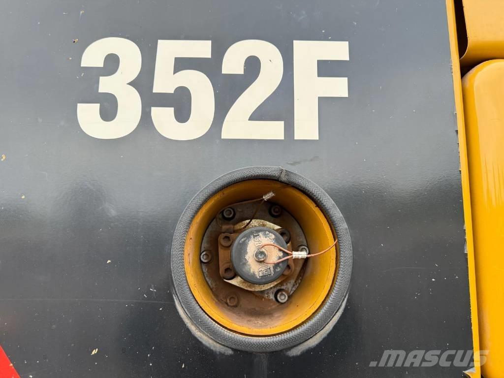 CAT 352 F Kāpurķēžu ekskavatori