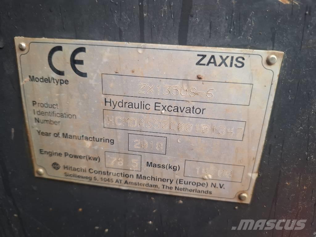 Hitachi ZX 135 US-6 Kāpurķēžu ekskavatori