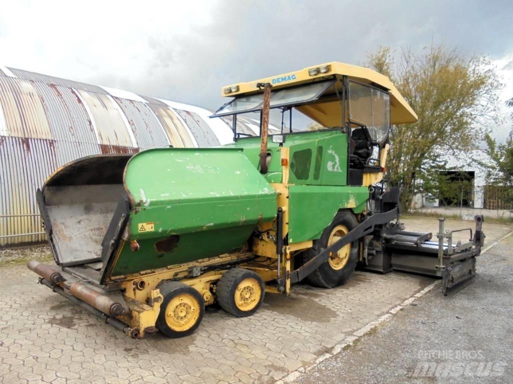 Demag DF 115 P Asfalta klājēji